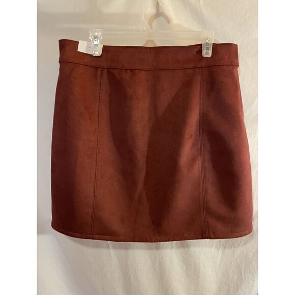 Maurices Faux Suede Button Down High Rise Wine Burgundy Skirt Size 16 New - Picture 6 of 9